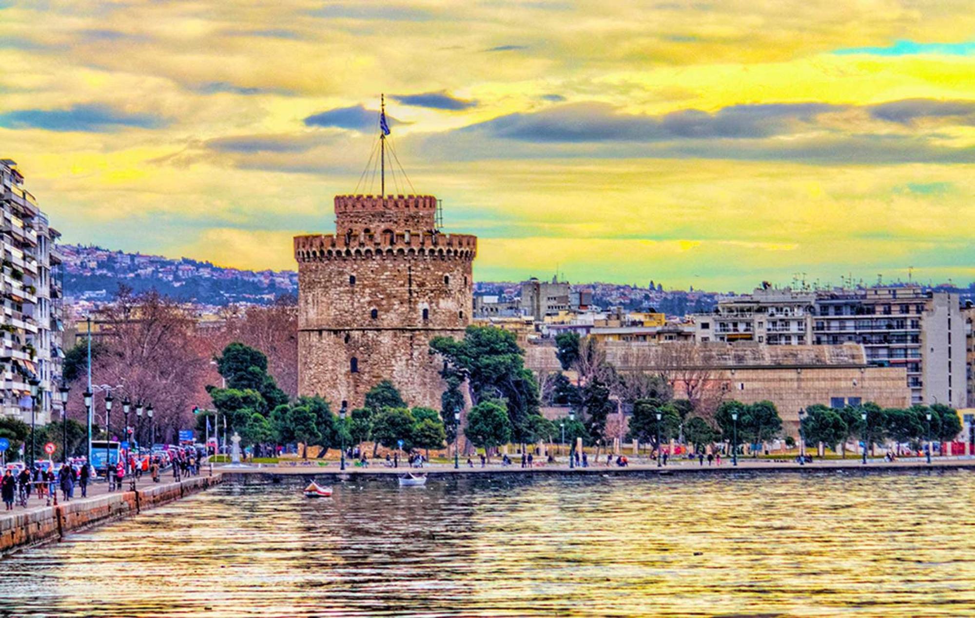 Happiness Studio With Terrace. Θεσσαλονίκη Εξωτερικό φωτογραφία